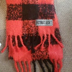 Victoria's Secret scarf
